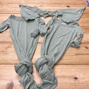 Twin set.  100% Modal.